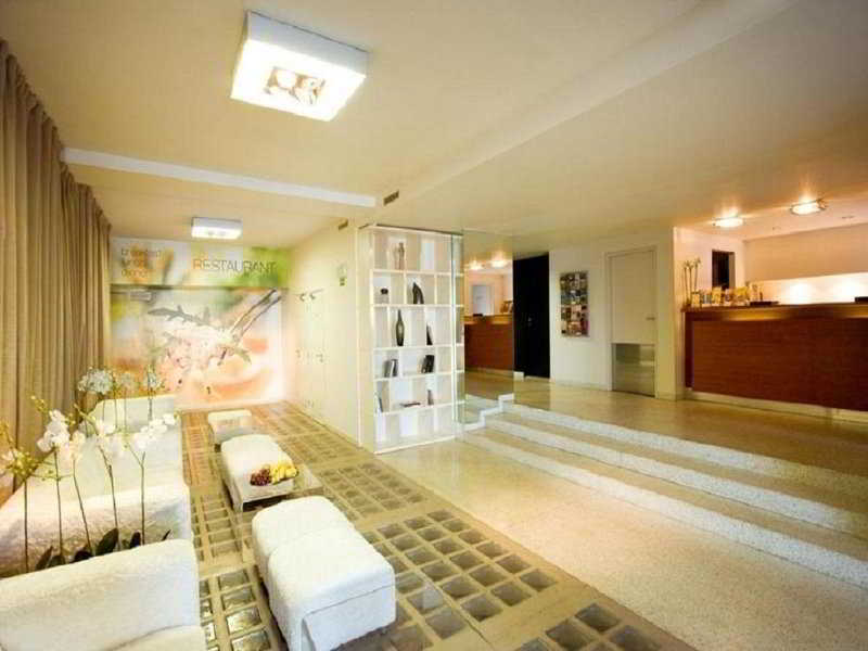 Akcent Hotel Praga